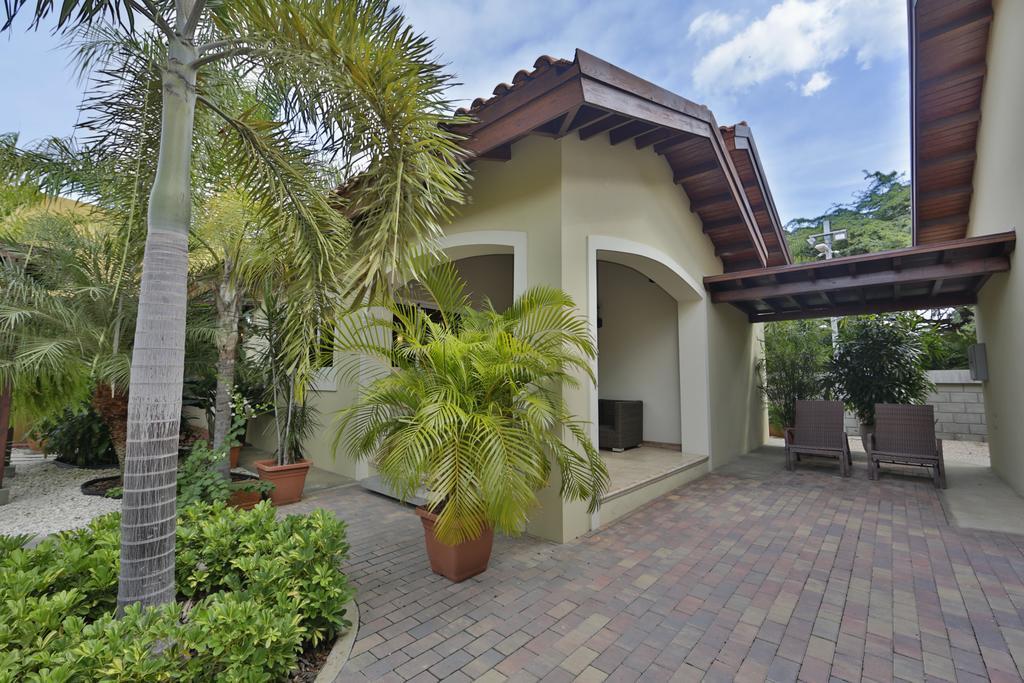 Costa Esmeralda Village Palm Beach Exterior foto